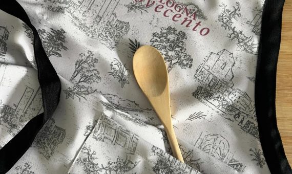 grembiule-idrorepellente-personalizzato-unico-in-serie